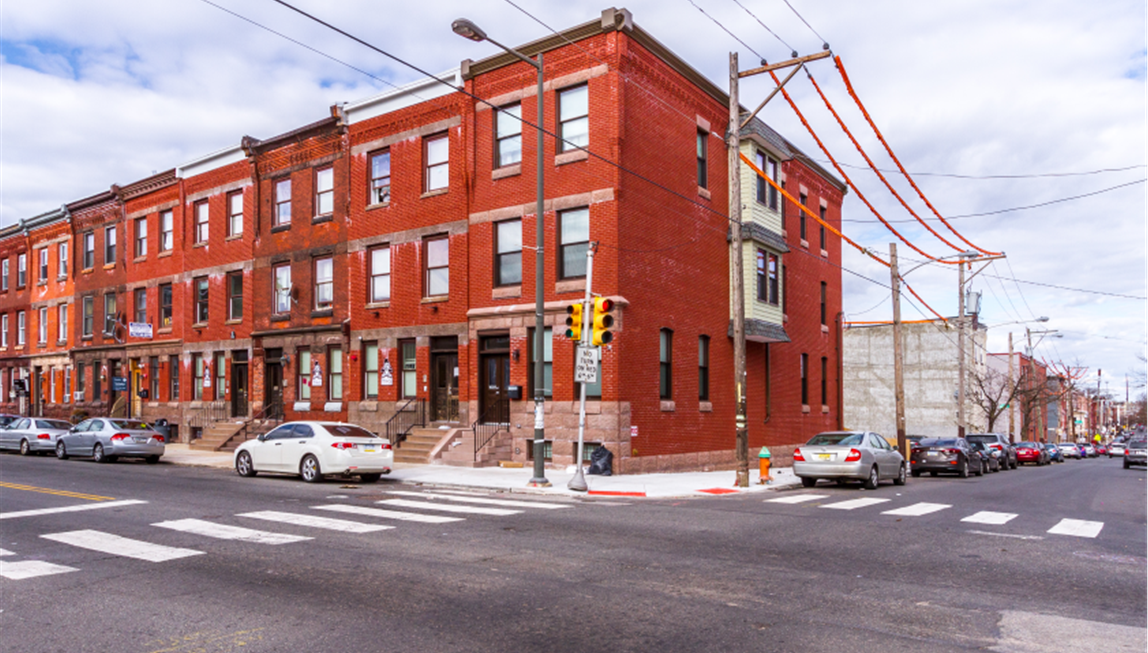 Susquehanna Square - Diamond St